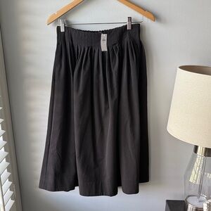 Banana Republic Black Midi Pocket Skirt NWT!‎ $130